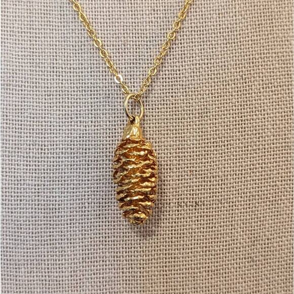 Gold Plated Pine Cone Necklace on 17" Gold Tone Chain - Picture 6 of 7